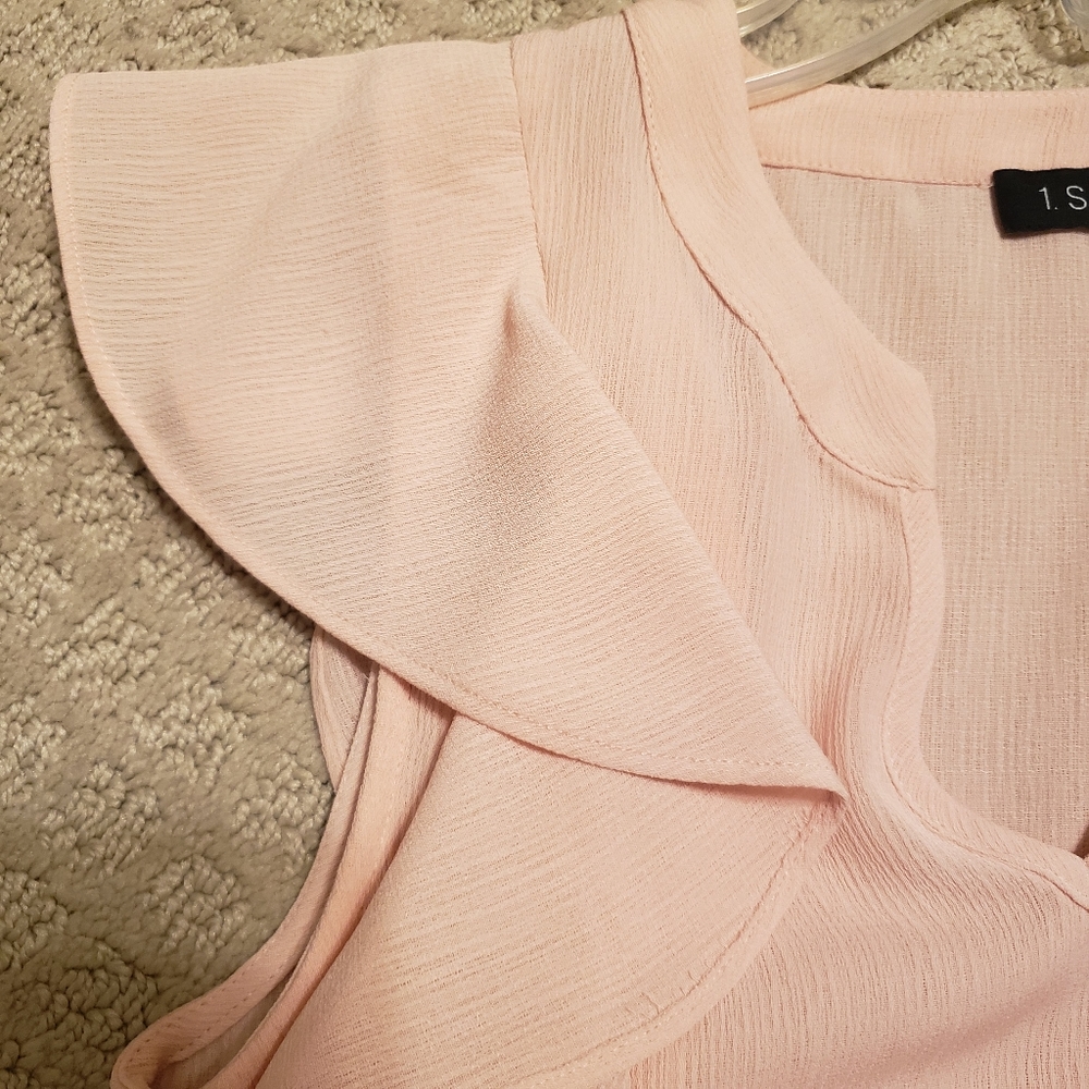 1 State Ruffle Blouse - Picture 10 of 10